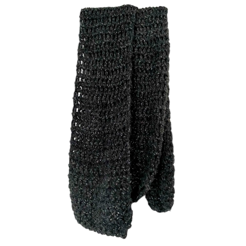 Dark gray chunky crochet scarf